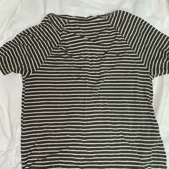 Soft and sexy striped American Eagle T - Picture 2 of 2